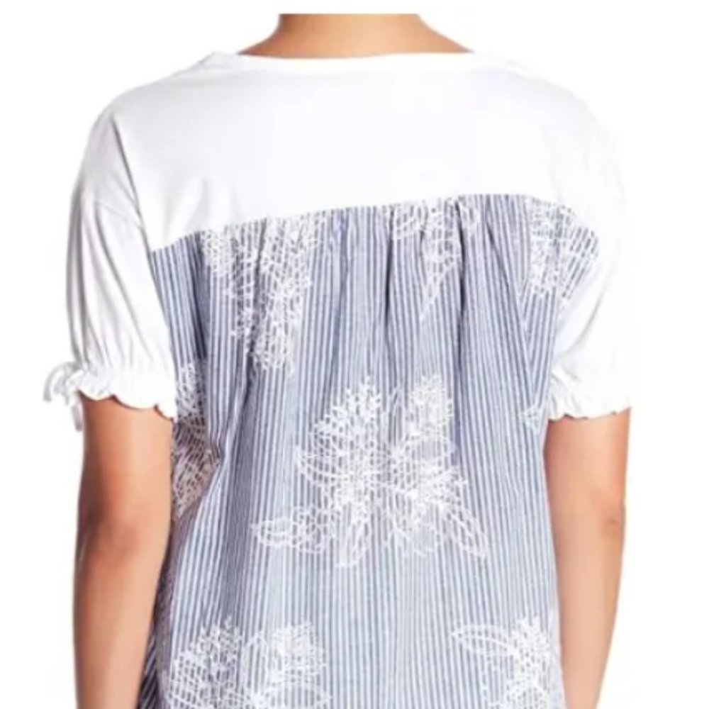 Joe Fresh Flower Back White T shirt with Ruffle Sleeve Detail Small